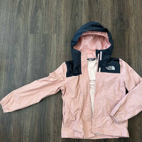 Dusty rose pink The Northface rain jacket - Picture 1 of 4